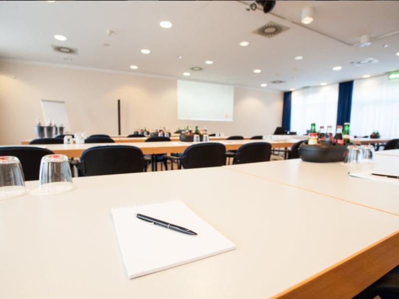 Sensconvent Hotel Michendorf Bagian luar foto